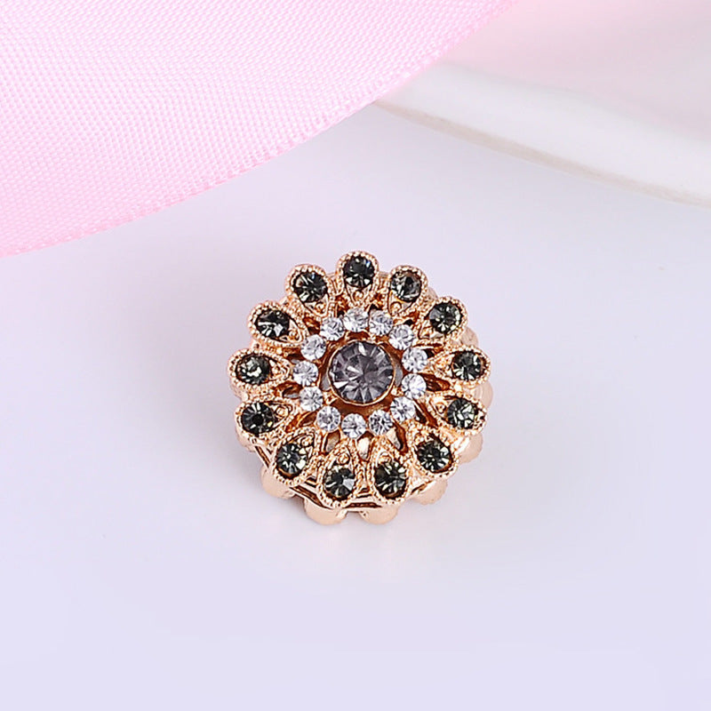 Broche Magnétique Fleur Strass – Aimant Hijab Sans Trou