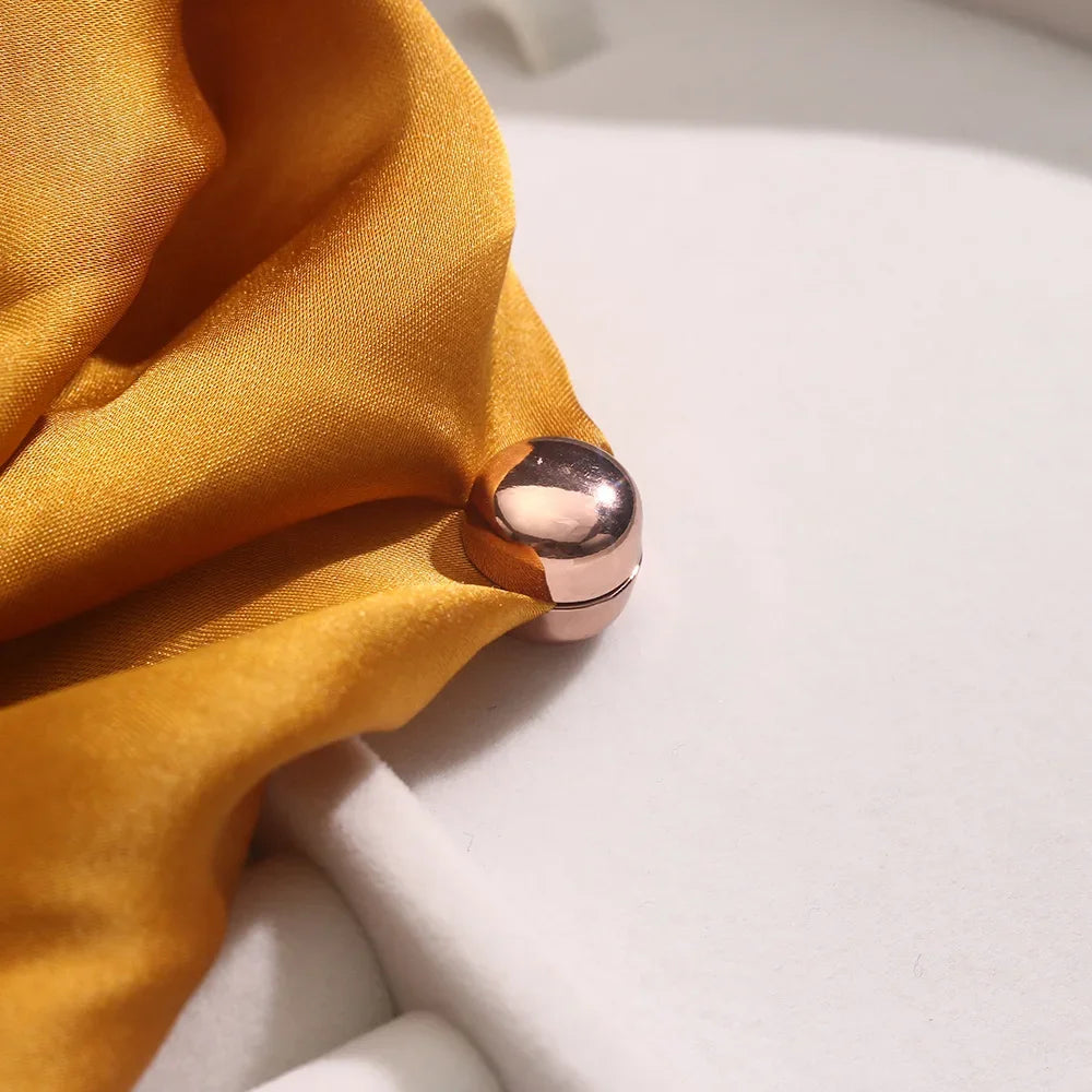 Aimant Hijab Magnétique – Pack de 8 | Fixation Sans Épingle